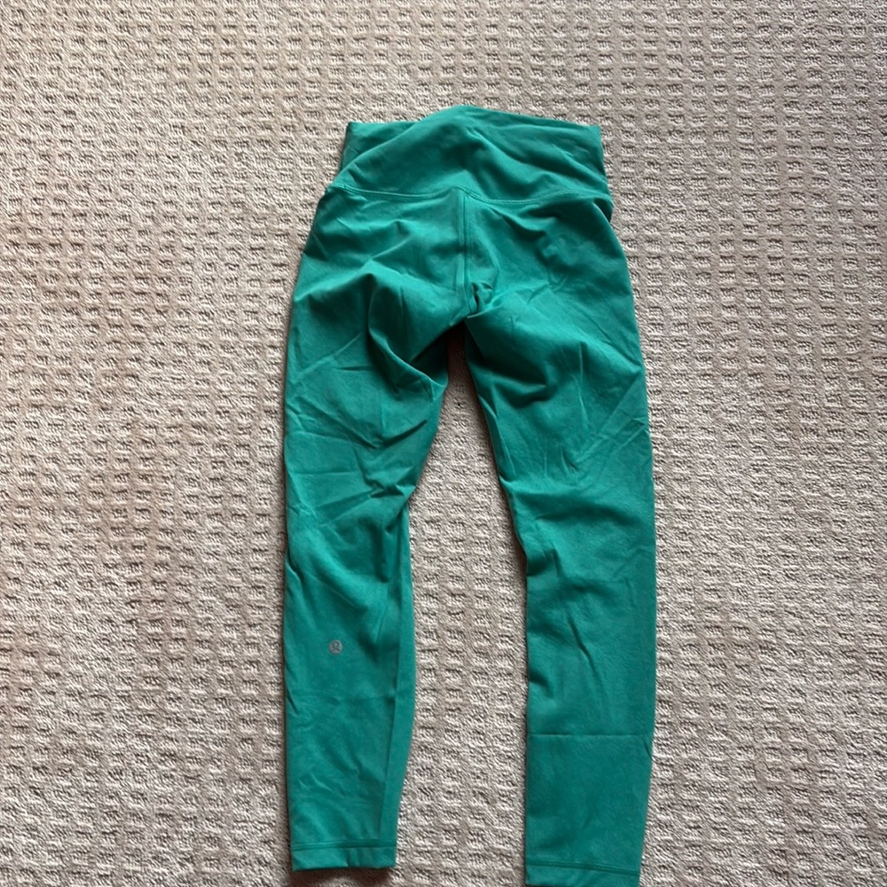 Lulu Lemon Wunder Train leggings